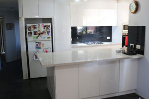 Kitchen-Renovations-Specialist-Mount-Annan