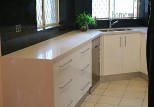 Modern Kitchen Carlton        